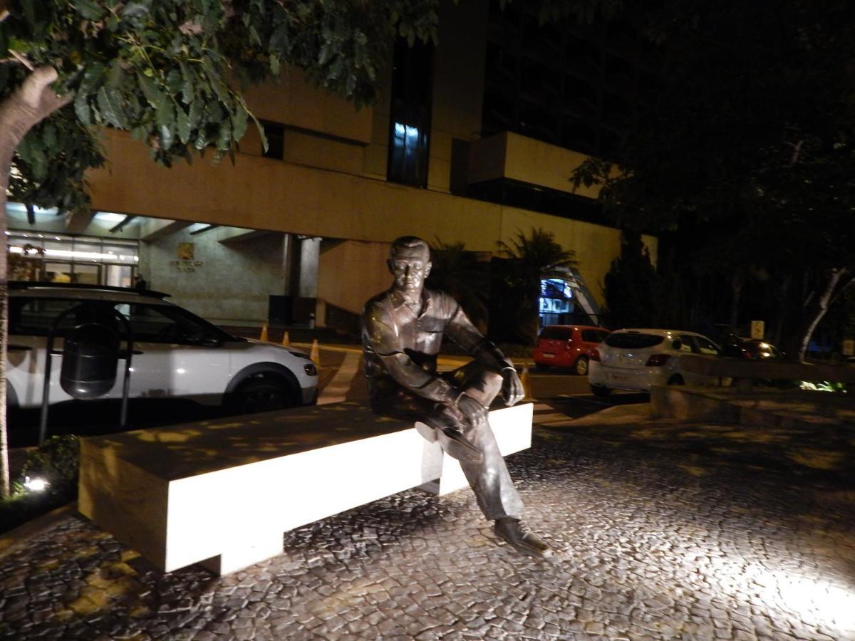 Alta X Apart Hotel - Kubitschek Plaza Brasília Exterior foto