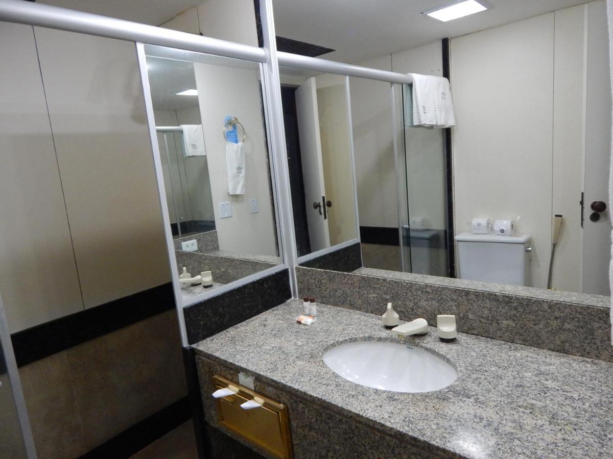 Alta X Apart Hotel - Kubitschek Plaza Brasília Exterior foto