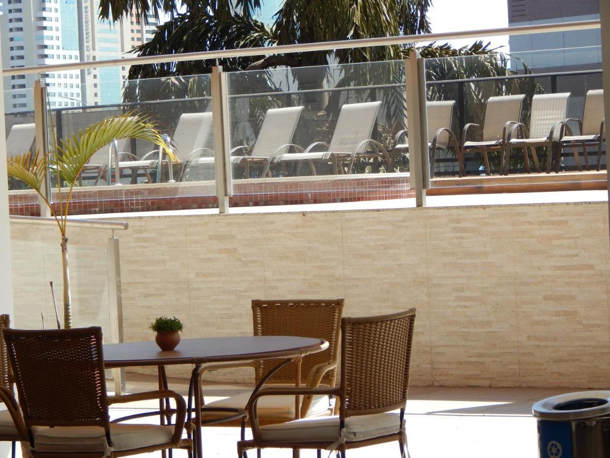 Alta X Apart Hotel - Kubitschek Plaza Brasília Exterior foto